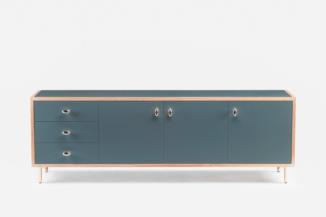 WHITE OILED OAK & BAY GLOSS HDF