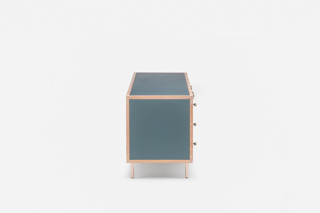 WHITE OILED OAK & BAY GLOSS HDF