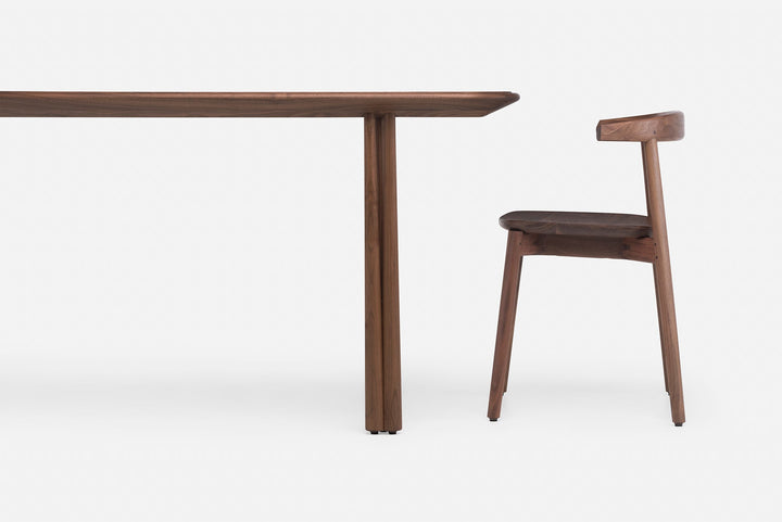 DANISH OILED WALNUT (MODEL: L + ANDO CHAIR)