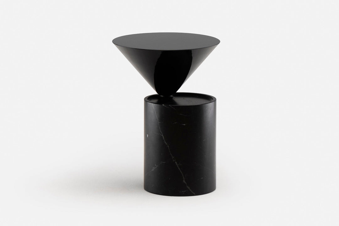 BLACK MARQUINA MARBLE & BLACK GLOSS HDF