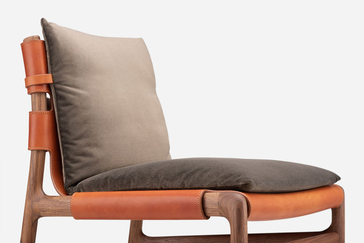 DANISH OILED WALNUT & DARK TAN LEATHER & BALBOA 29 FABRIC