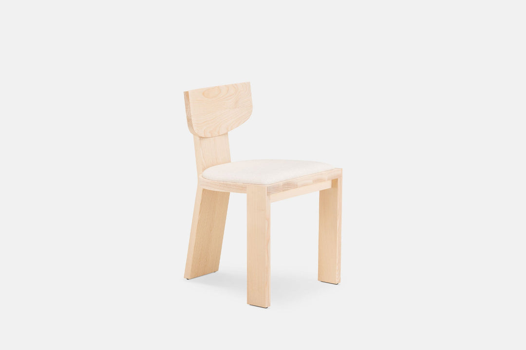 WHITE OILED ASH & SUNNIVA 0811