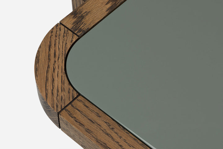 BLACK OILED OAK & COVE GLOSS HDF (MODEL: S)