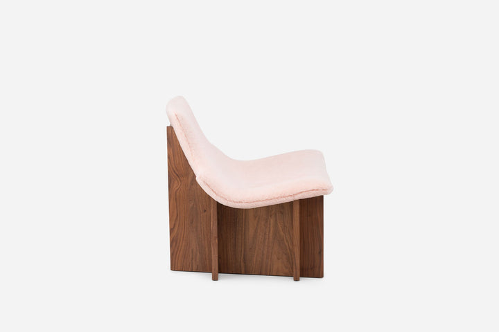 DANISH OILED WALNUT & EINAR 527