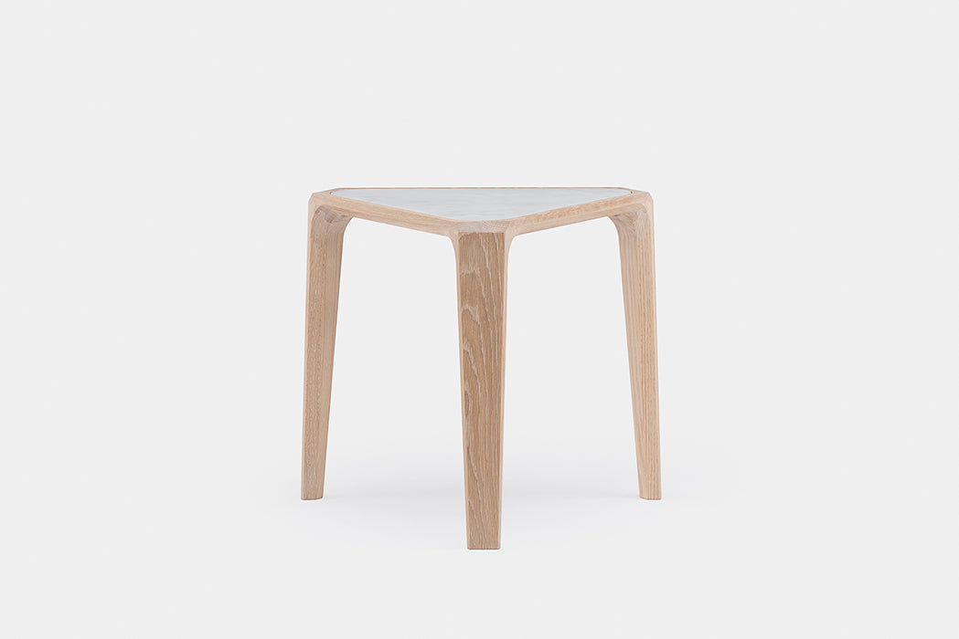 WHITE OILED OAK & CARRARA MARBLE