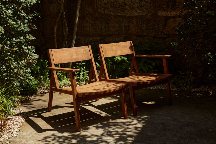 98.6°F OUTDOOR ONE ARMED LOUNGE CHAIR