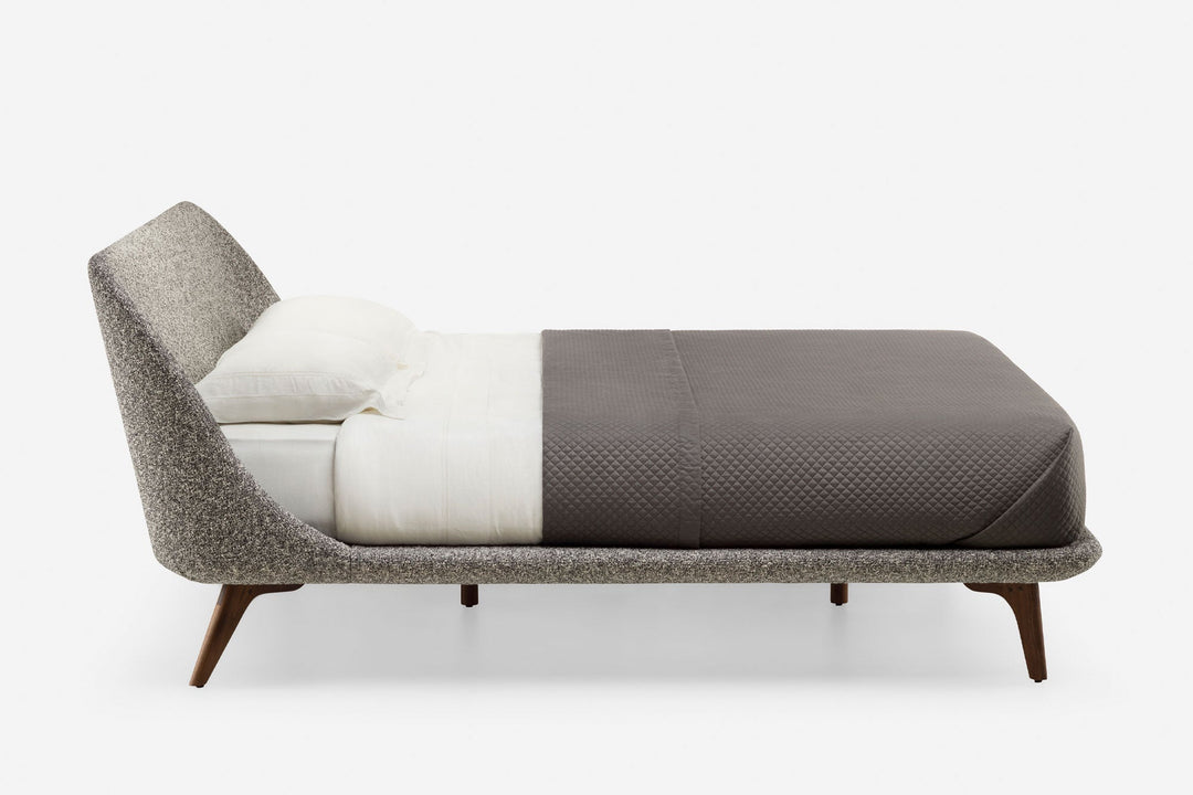 DANISH OILED WALNUT & ZERO 004