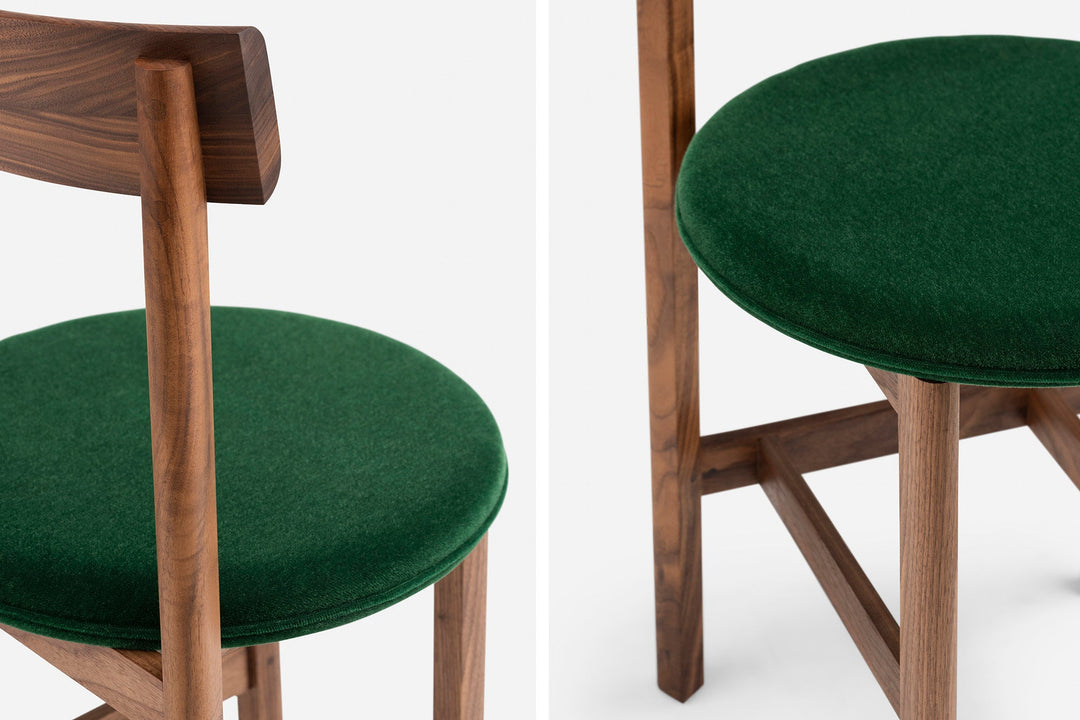 DANISH OILED WALNUT & BYRAM 971