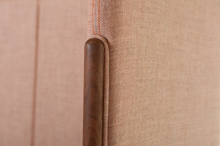 DANISH OILED WALNUT & CLARA 2 544 (SHELL) & CANVAS 614 (CUSHION)