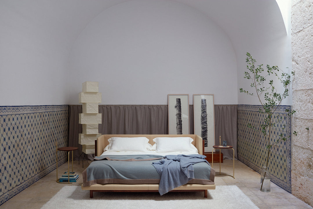 DANISH OILED WALNUT & BRUSHED BRASS (+ FRAME BED WITH ARMS)