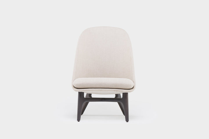 SOLO LOUNGE CHAIR